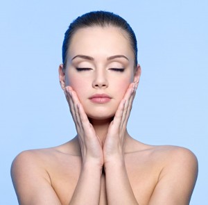 Facial mesotherapy, also known as VitaGlow, is a facial treatment that injects vitamins about 4 to 6 millimeters into the skin (the mesodermis) to achieve a bright, plump, dewy look. Facial mesotherapy has been available in France since the 1950s.